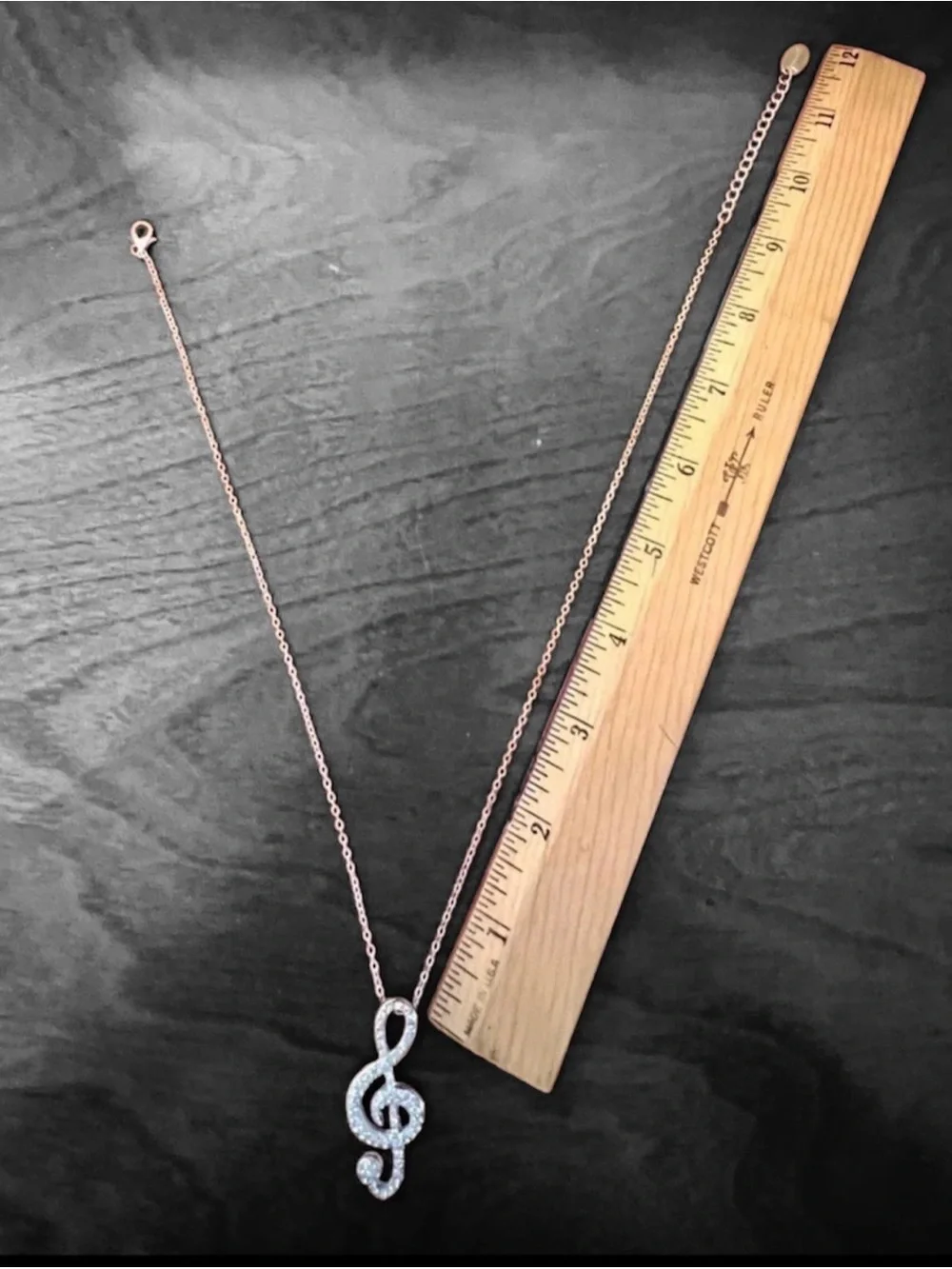 Rhinestone Treble Clef Pendant Necklace - Gold